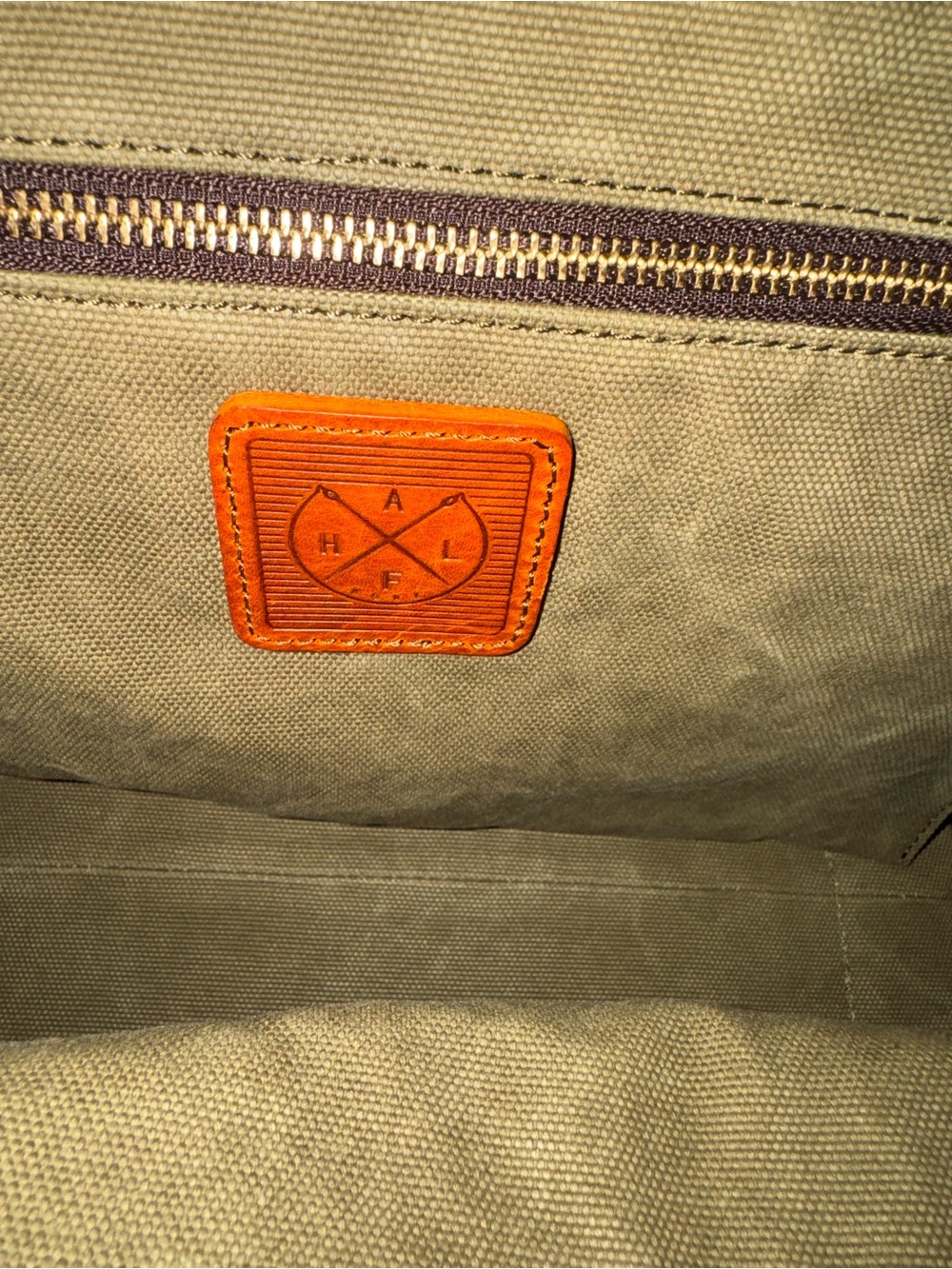 NEW Canvas Two-Tone Leather Bag - Picture 5 of 12